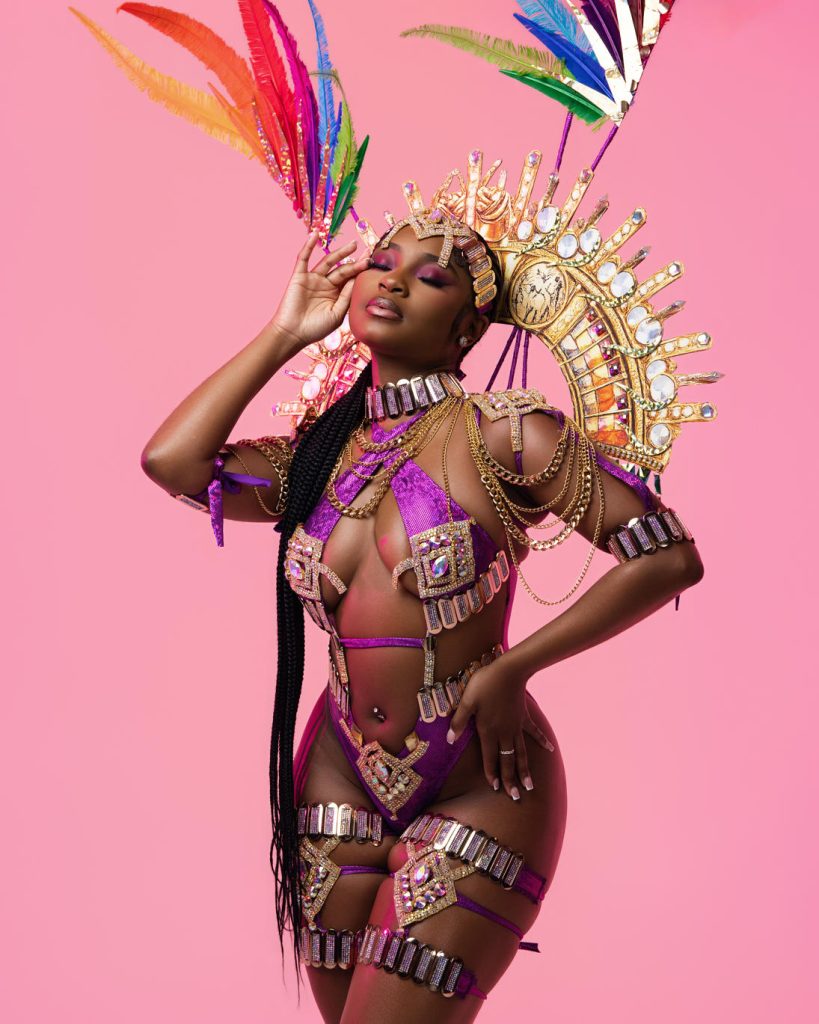 LUMINA Monokini with Prestige Backpack close up-1095x1369