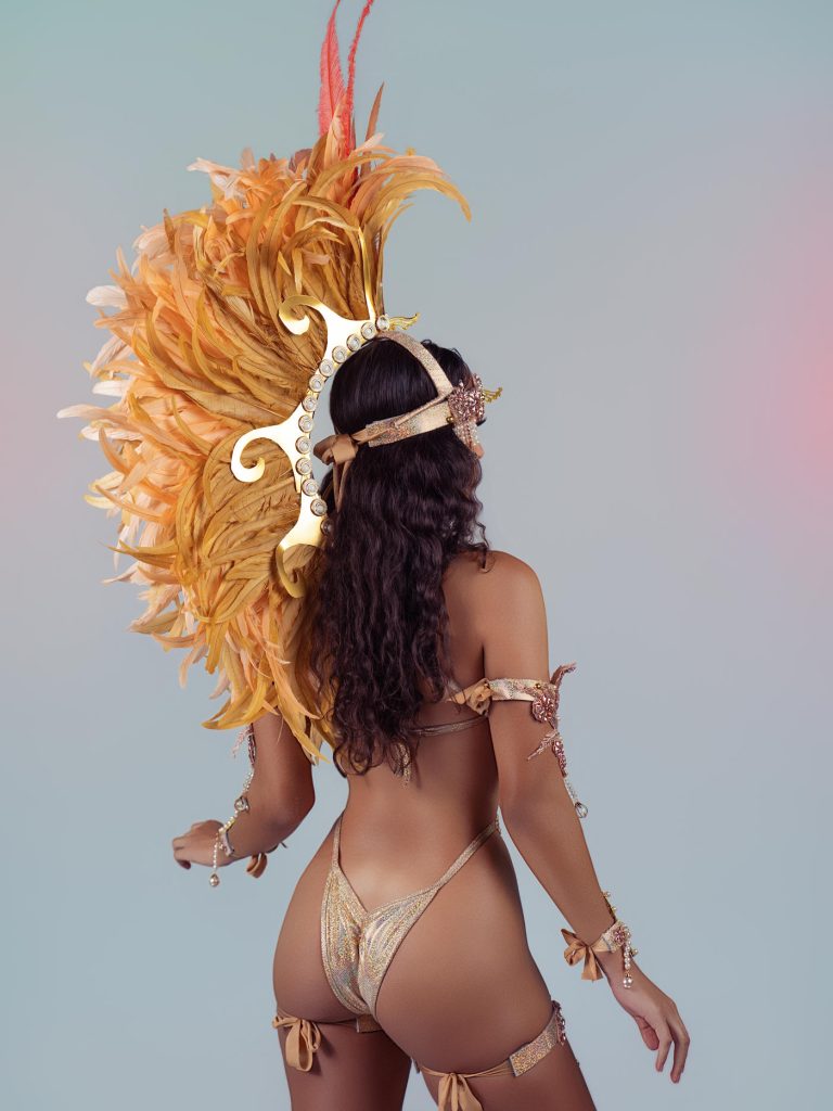 MARÉ Monokini back with Luxury Heapiece-1401x1867