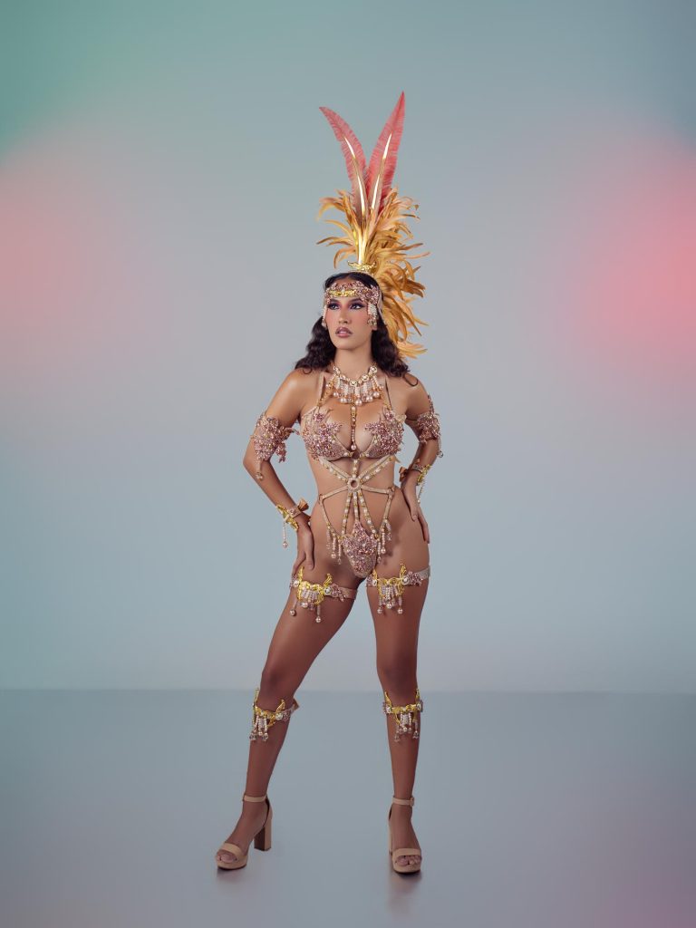 MARÉ Monokini with Luxury Heapiece-1401x1867