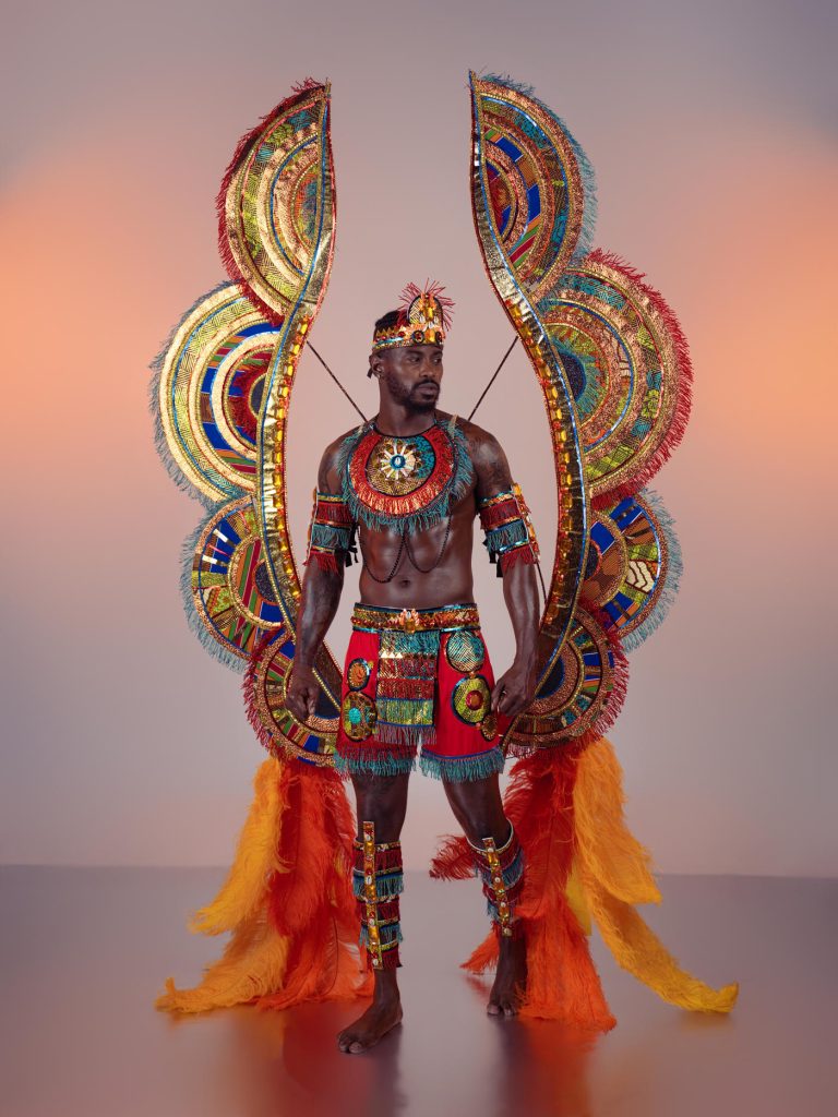 YORÉ Imperial Male with Luxury Backpack and Tail-1401x1867