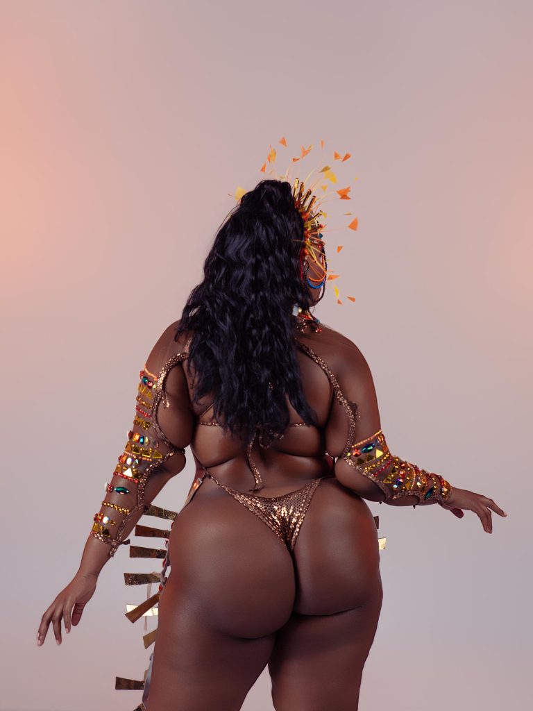 YORÉ Monokini Back-1401x1867